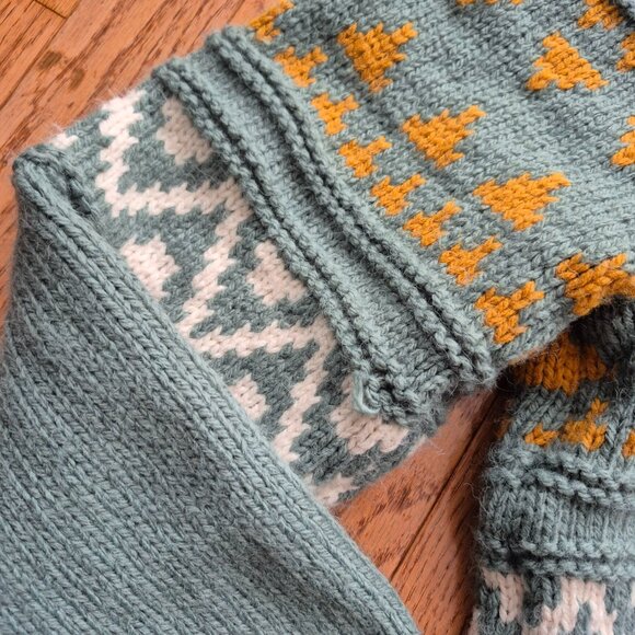 Universal Thread Cozy Alpine Snowflake Mockneck Pullover Sweater Green XS - Picture 7 of 9